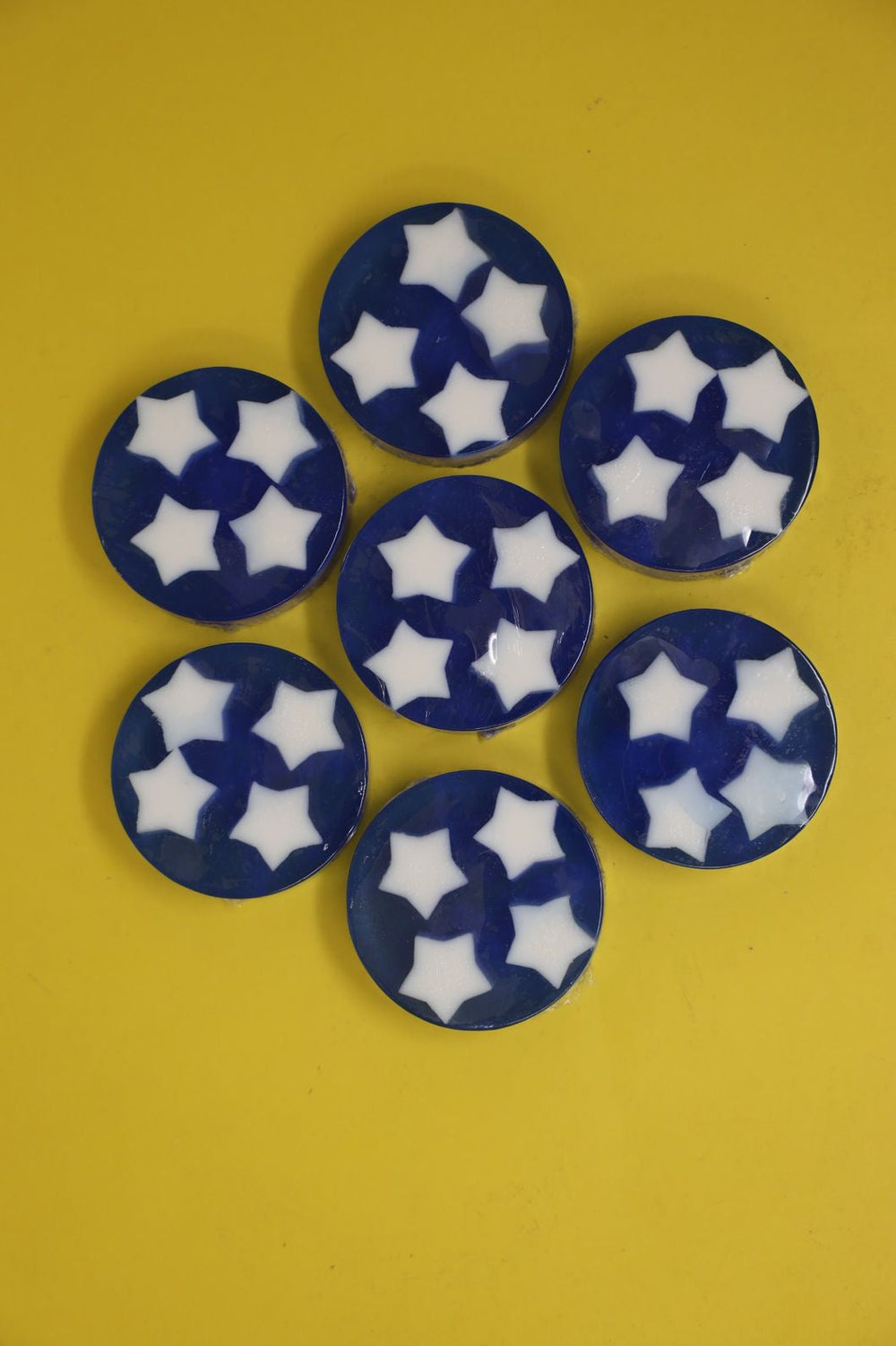 Star Theme Soap – view 2