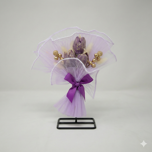 Amethyst Veil Bloom – Handcrafted Floral Candle Bouquet