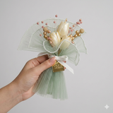 Ivory Sage Tulip Whisper – Handcrafted Floral Candle Bouquet